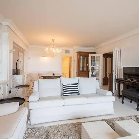 Daire Bella Vista Luxury Apartment. Bay Views. Parking